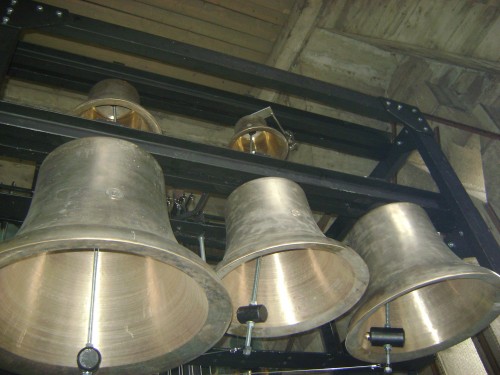 Pully carillon nouvelles cloches.JPG