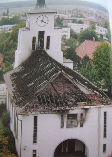 lyss église après incendie.jpg