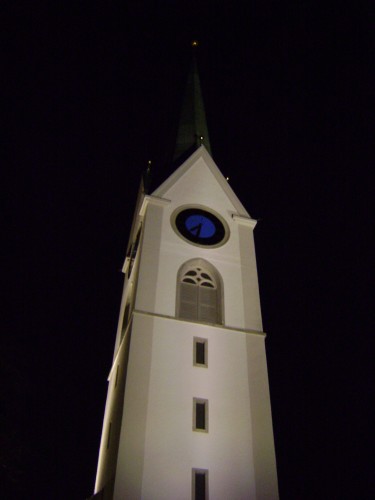 Seon église réformée clocher de nuit.JPG