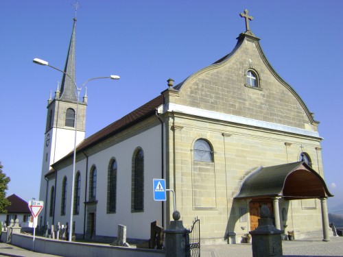 Villaz-st-Pierre église façade.JPG