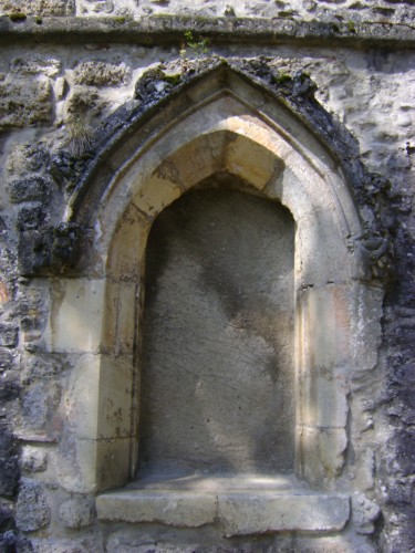 Peney - fenêtre gothique.JPG