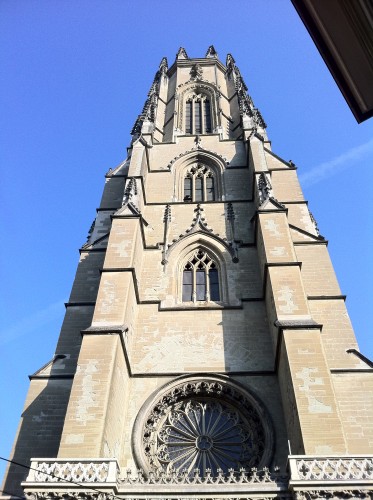 Fribourg - cathédrale - clocher.JPG