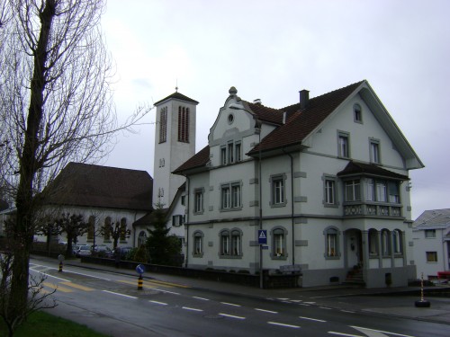 Hochdorf - église réformée.JPG