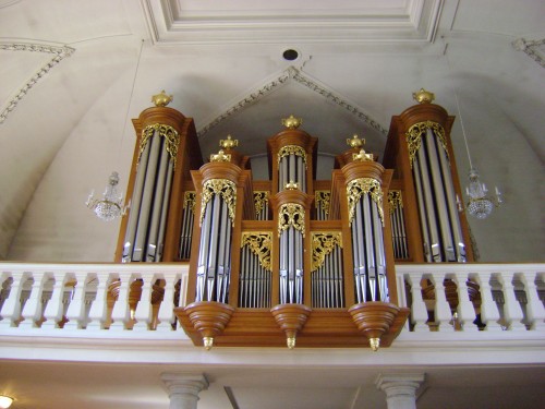 Granges St Eusebius orgue.JPG